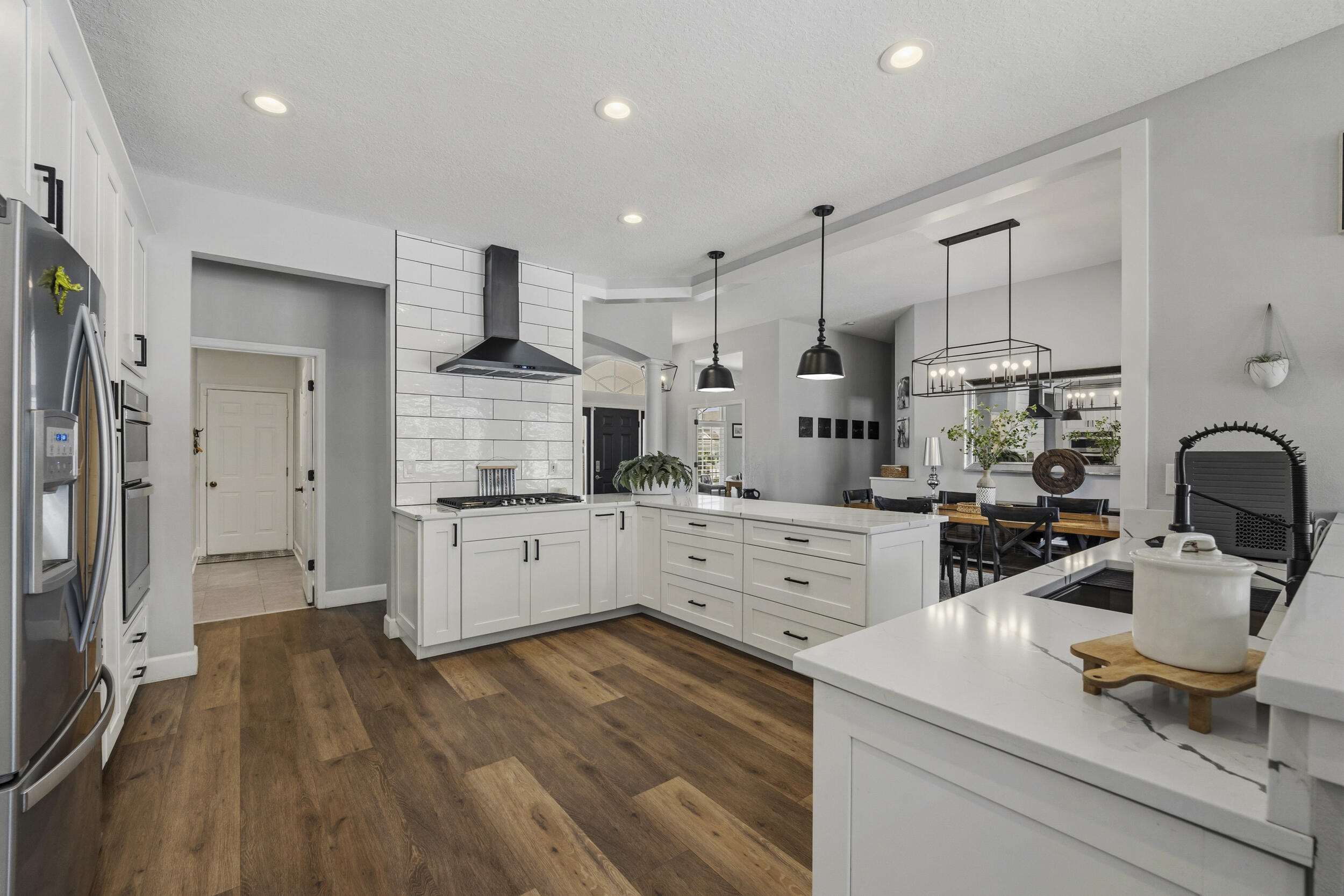 ISLESWORTH - Residential