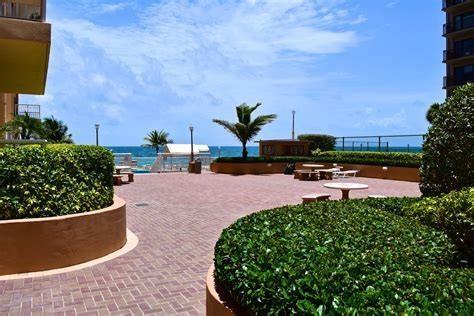 Regency Tower Condo - Residential Lease