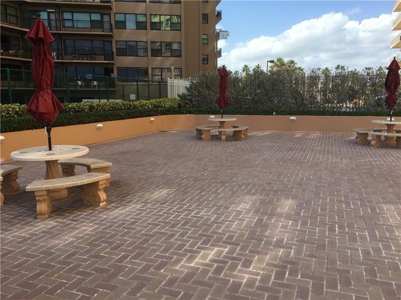 Regency Tower Condo - Residential Lease