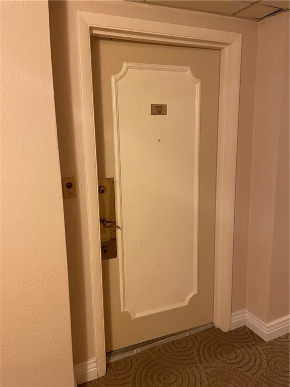 Regency Tower Condo - Residential Lease