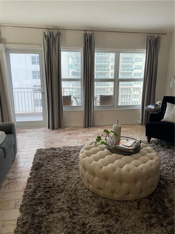 Regency Tower Condo - Residential Lease