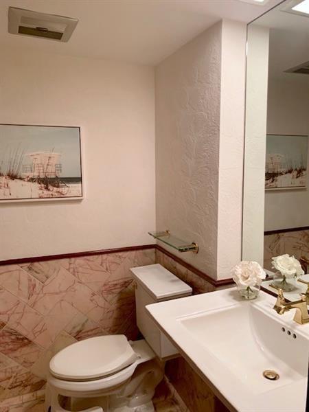 Regency Tower Condo - Residential Lease