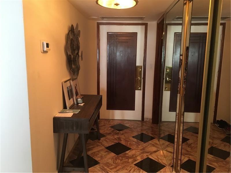 Regency Tower Condo - Residential Lease