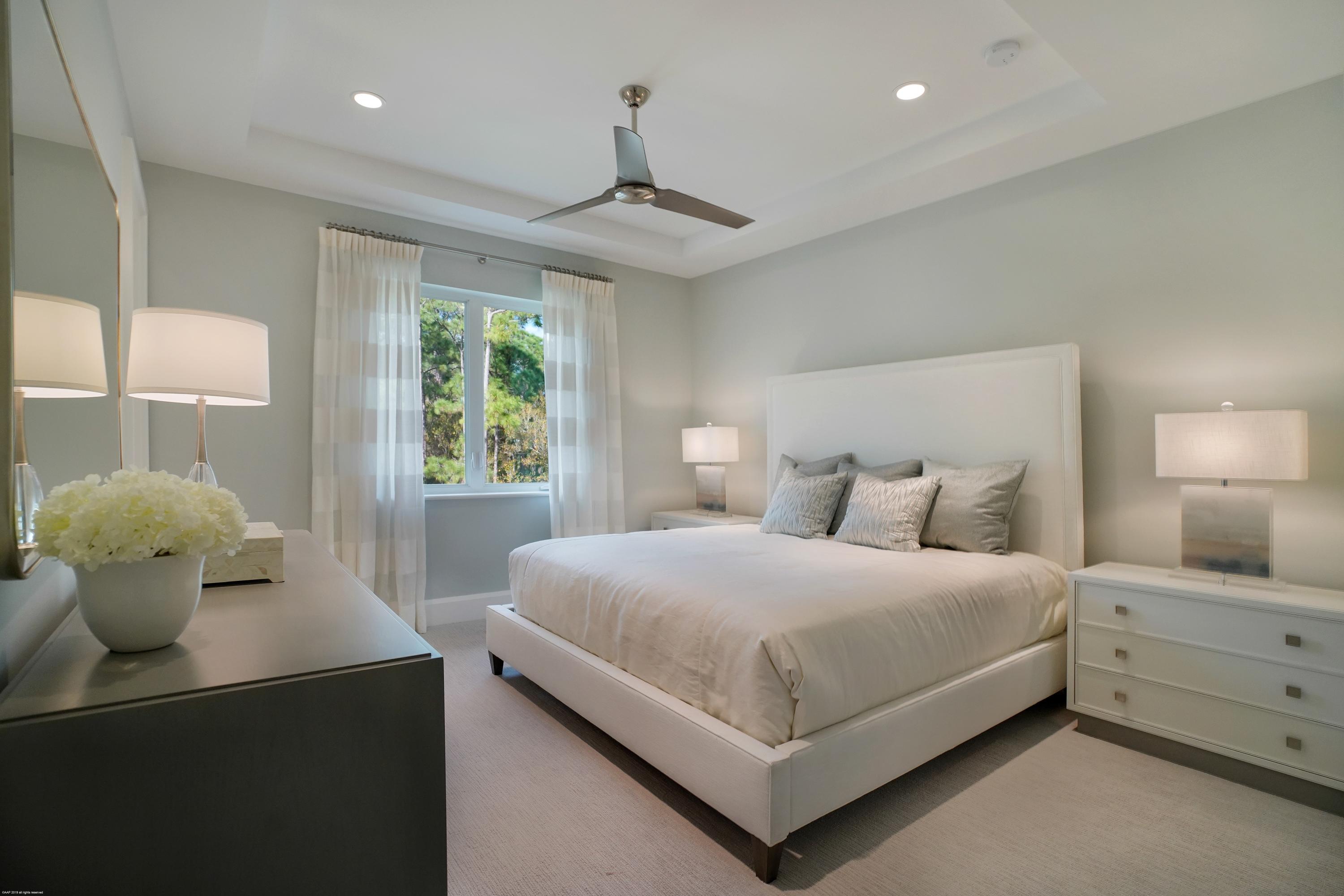 OLD PALM 4 - Residential