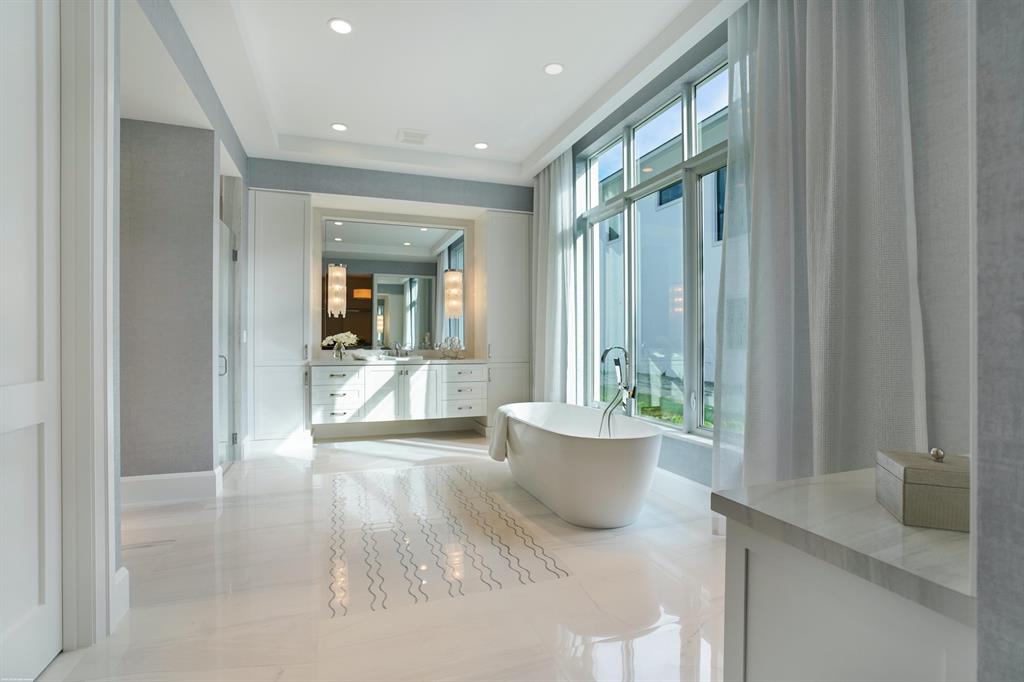 OLD PALM 4 - Residential