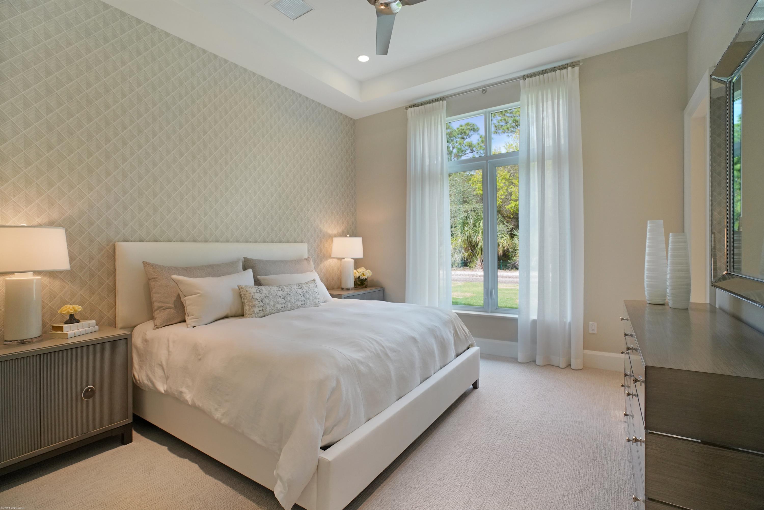 OLD PALM 4 - Residential