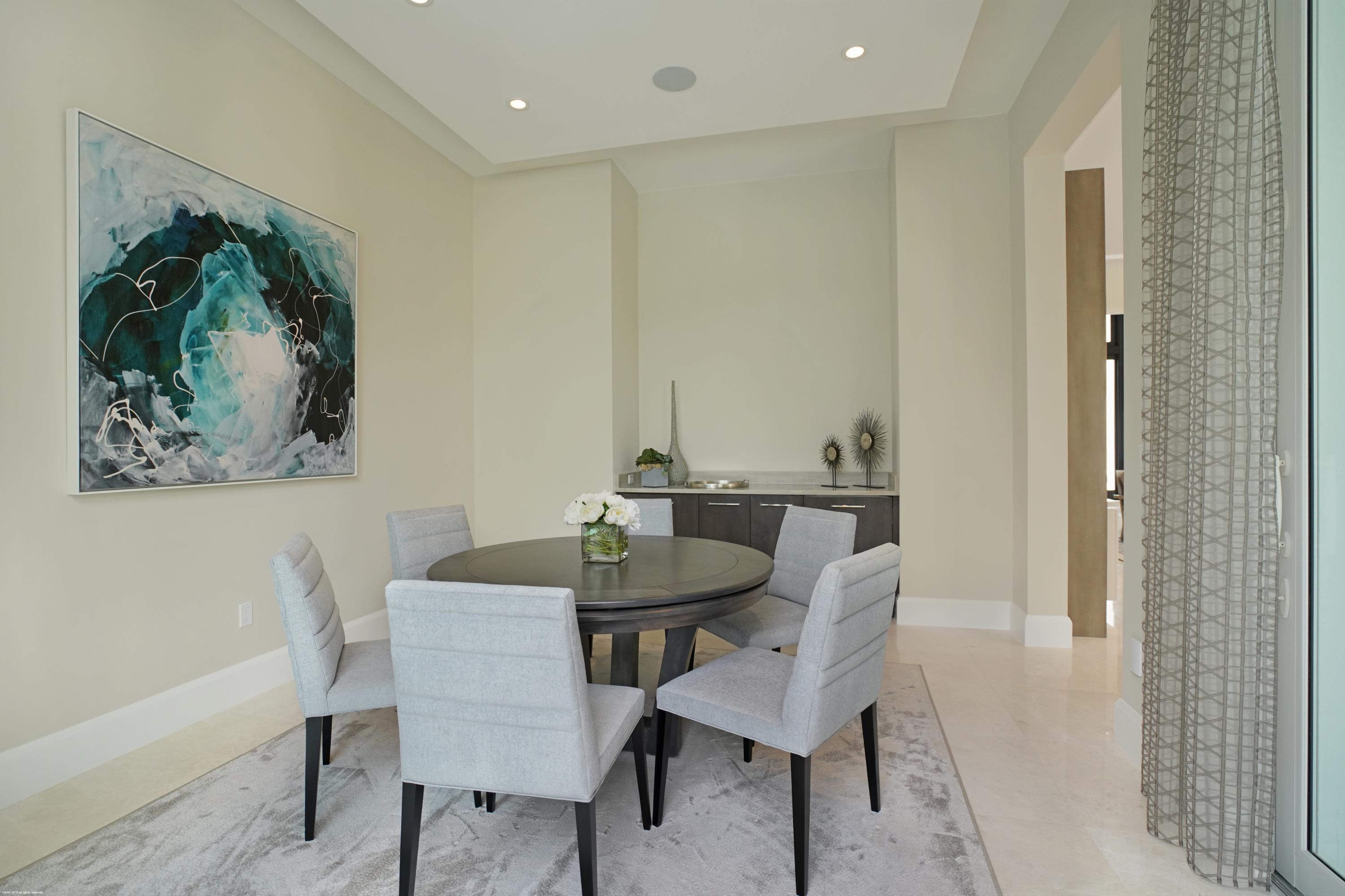 OLD PALM 4 - Residential