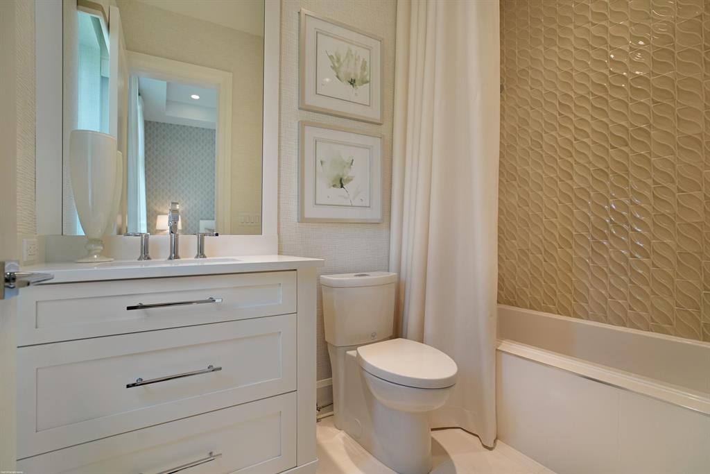 OLD PALM 4 - Residential