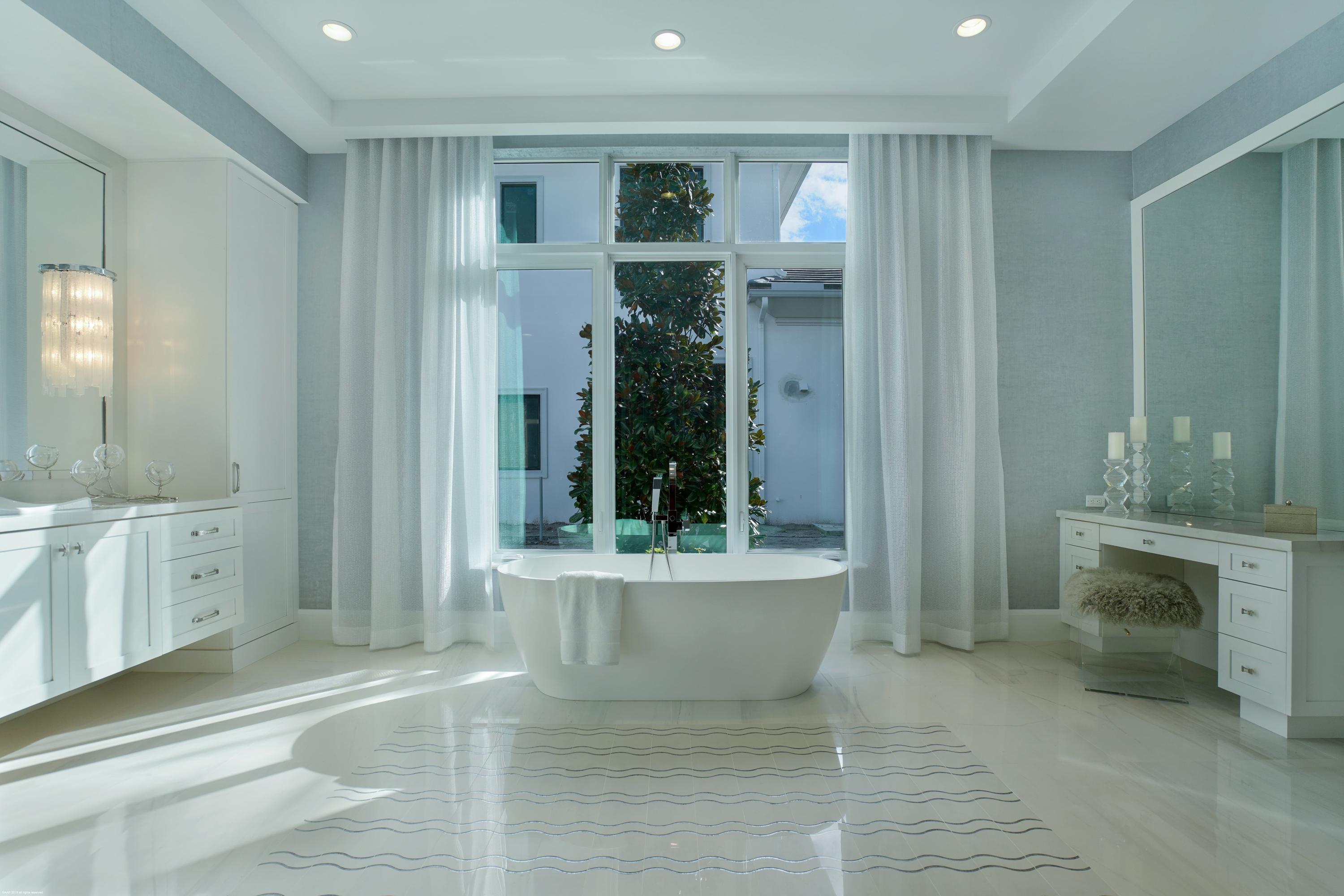 OLD PALM 4 - Residential