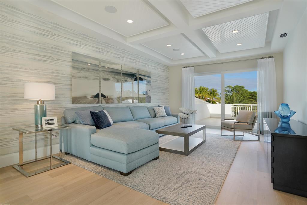 OLD PALM 4 - Residential