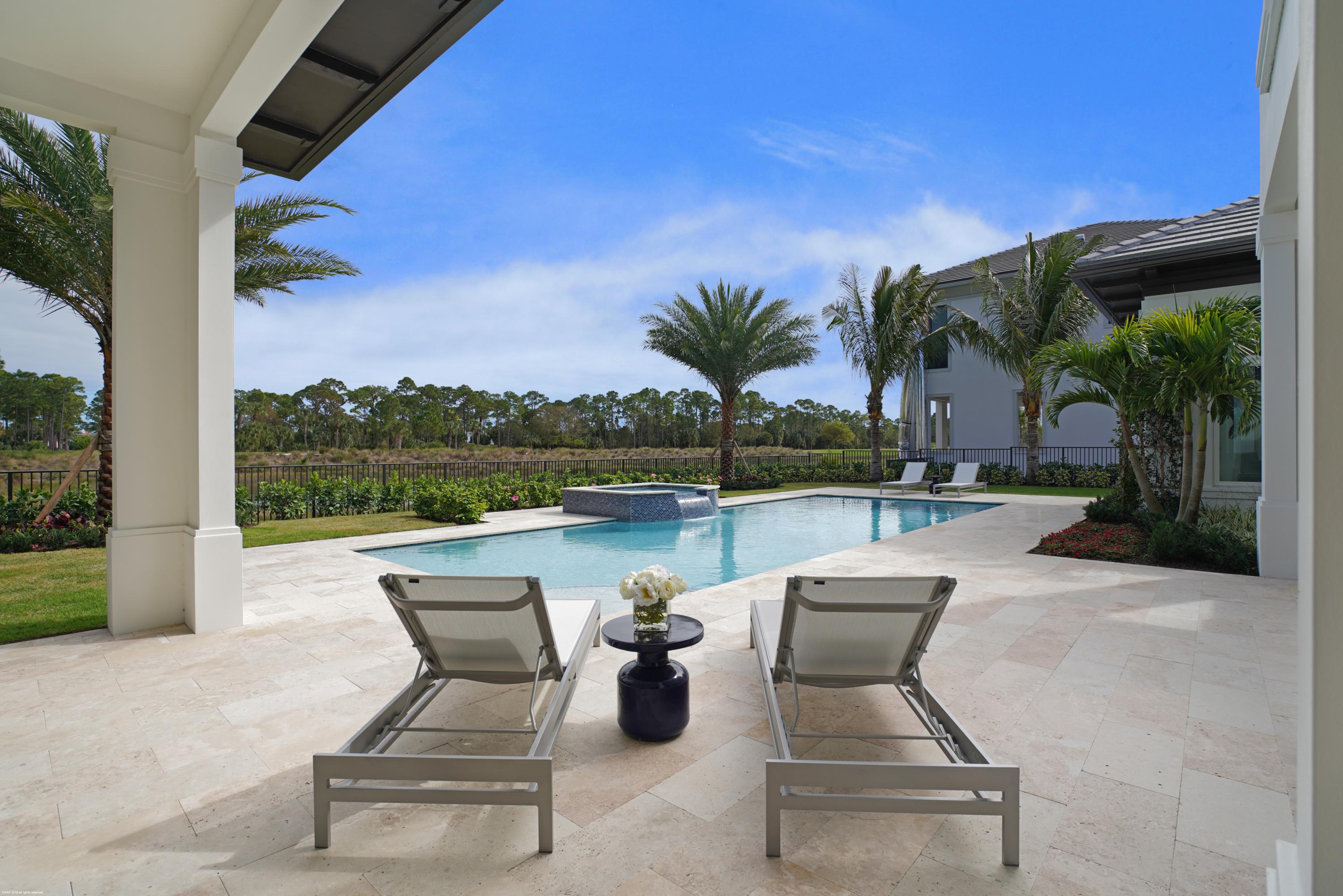 OLD PALM 4 - Residential