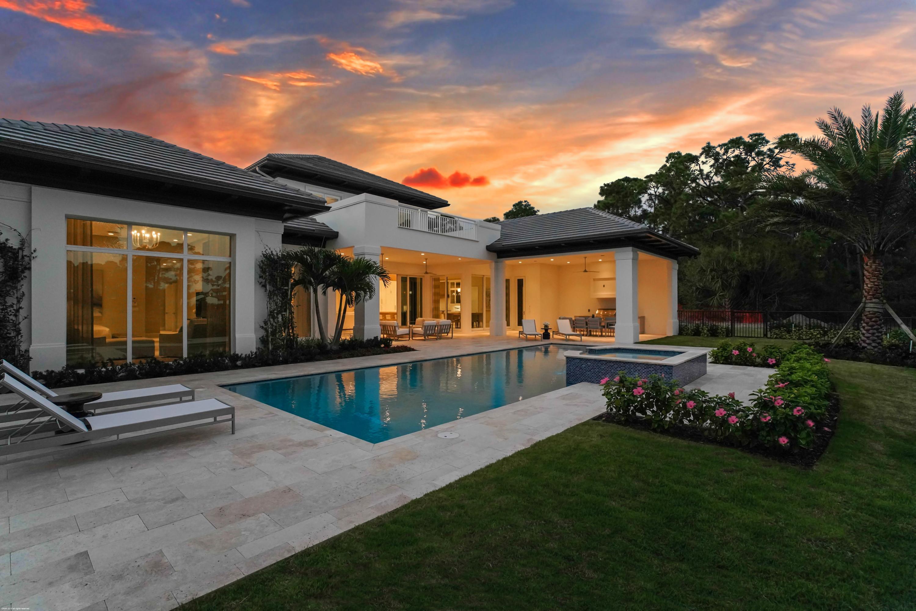 OLD PALM 4 - Residential