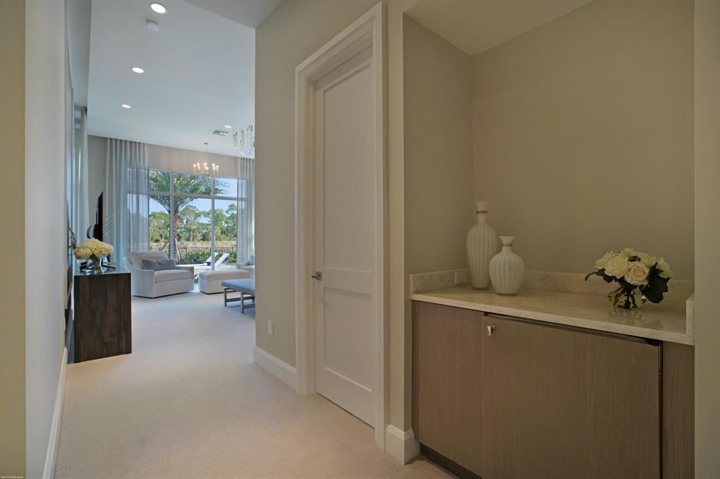 OLD PALM 4 - Residential