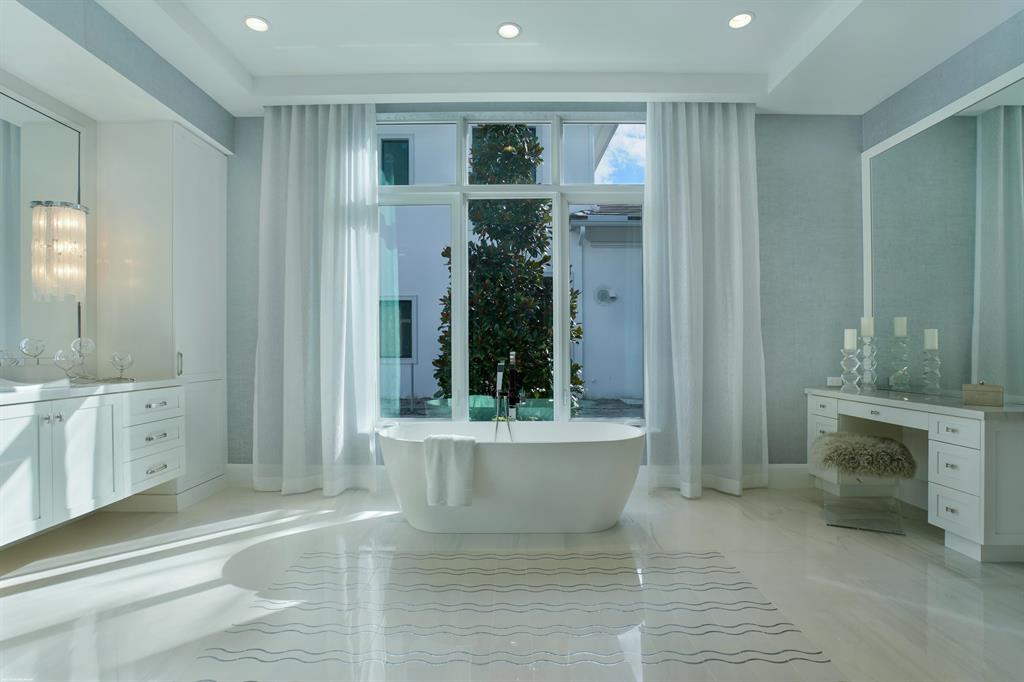 OLD PALM 4 - Residential