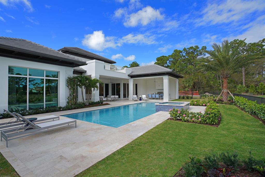 OLD PALM 4 - Residential