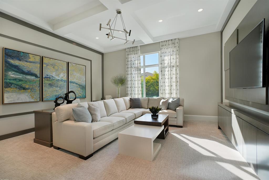 OLD PALM 4 - Residential