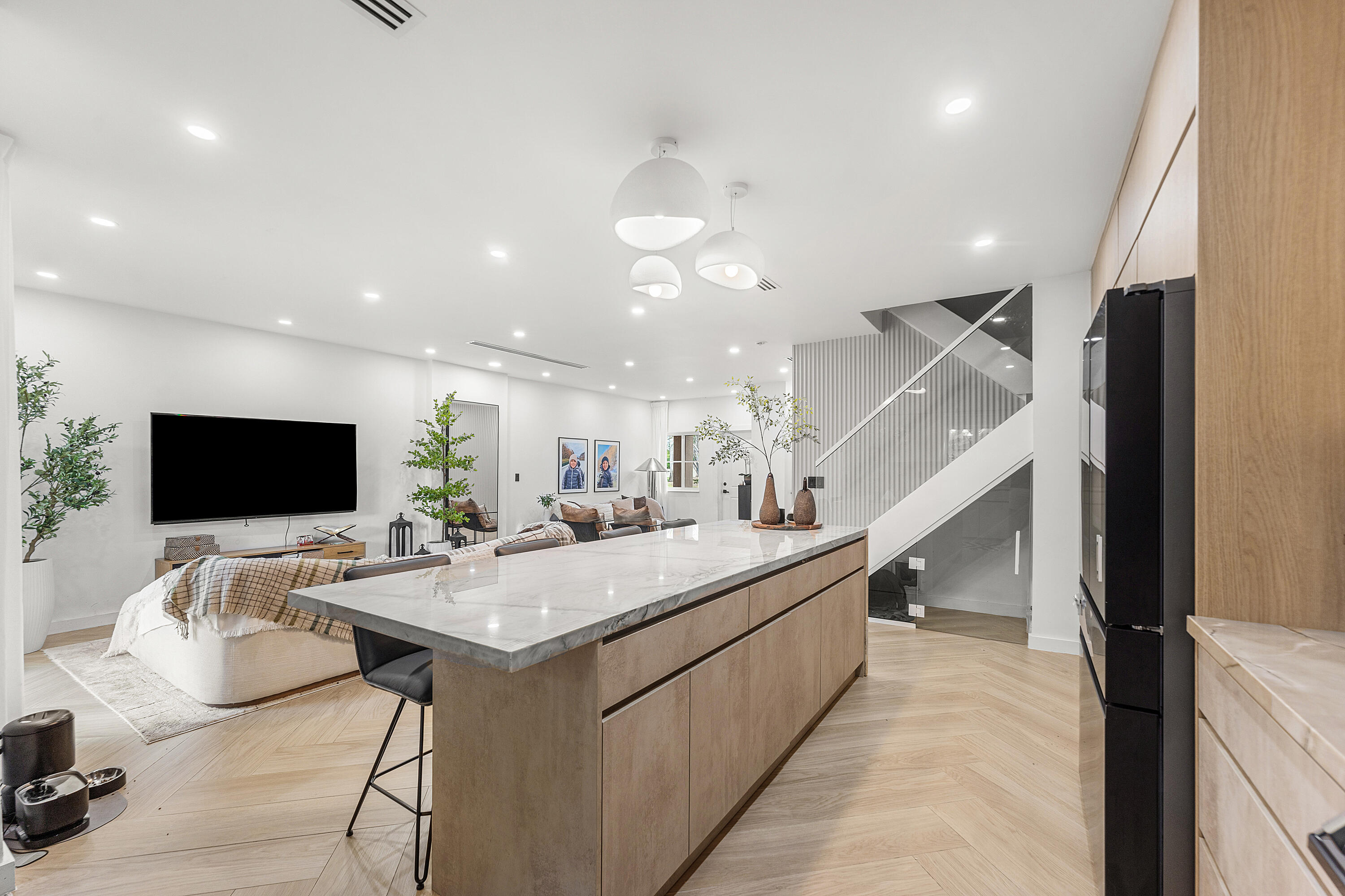 SUNRISE GOLF VILLAGE SECTION 24 - Residential