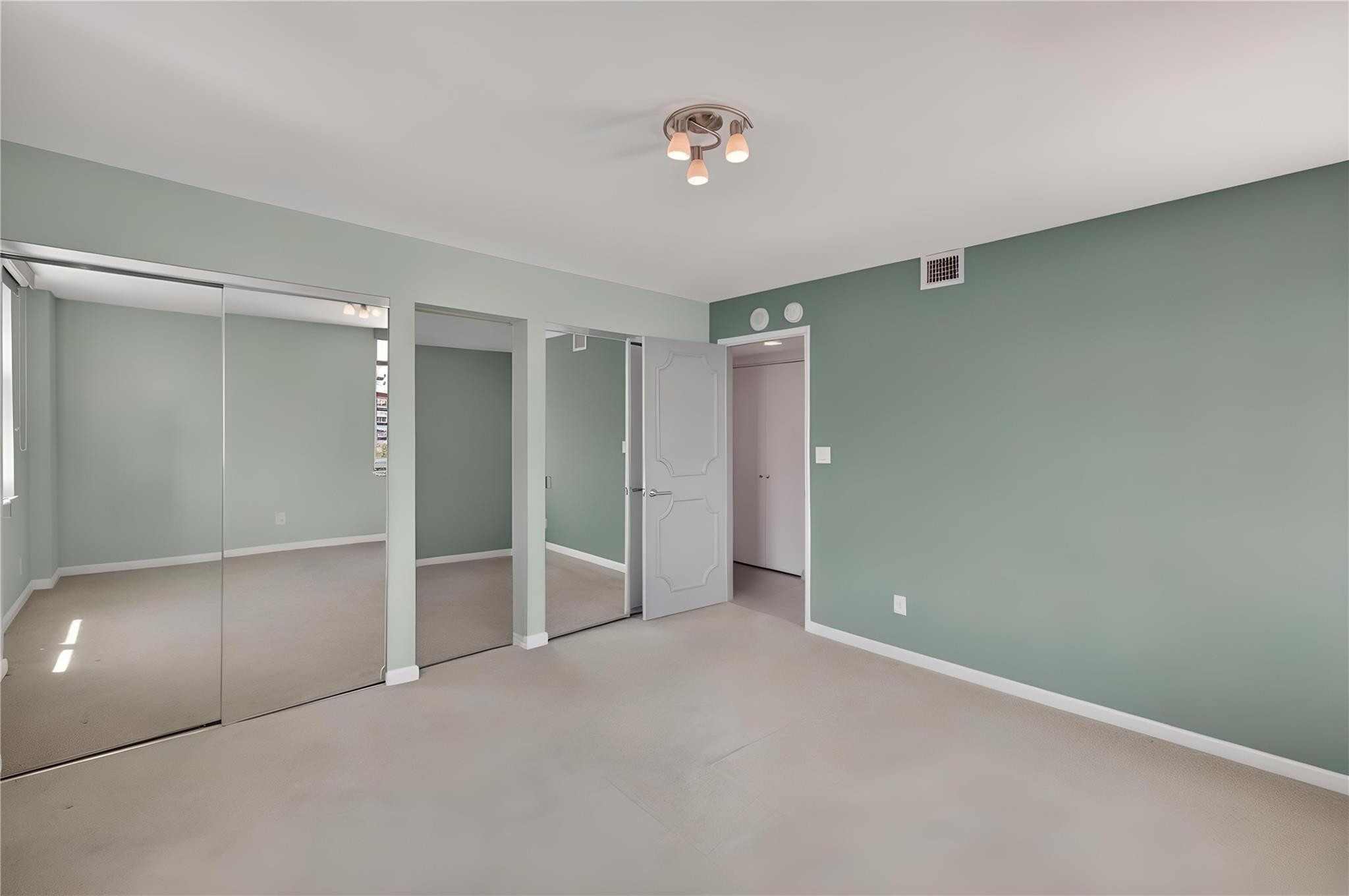 Americas on the Park - Residential