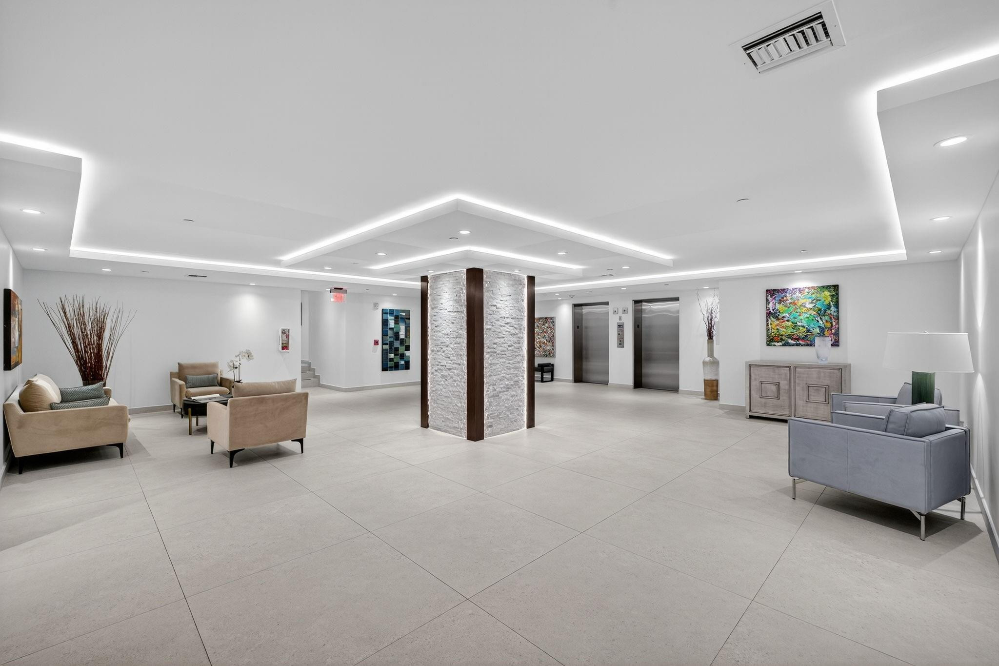 Americas on the Park - Residential