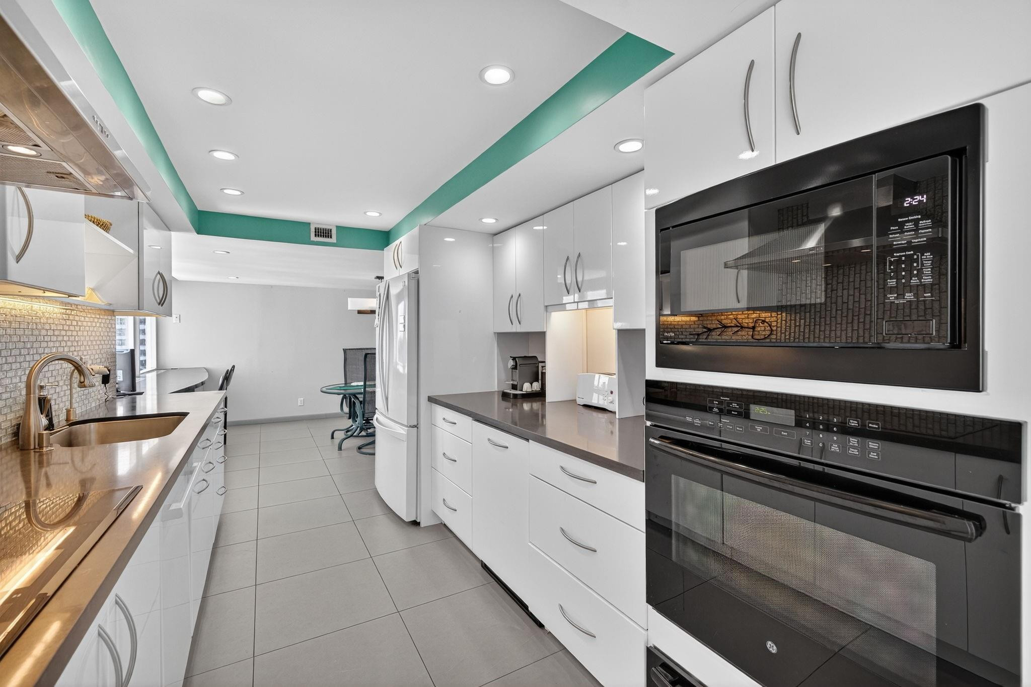 Americas on the Park - Residential