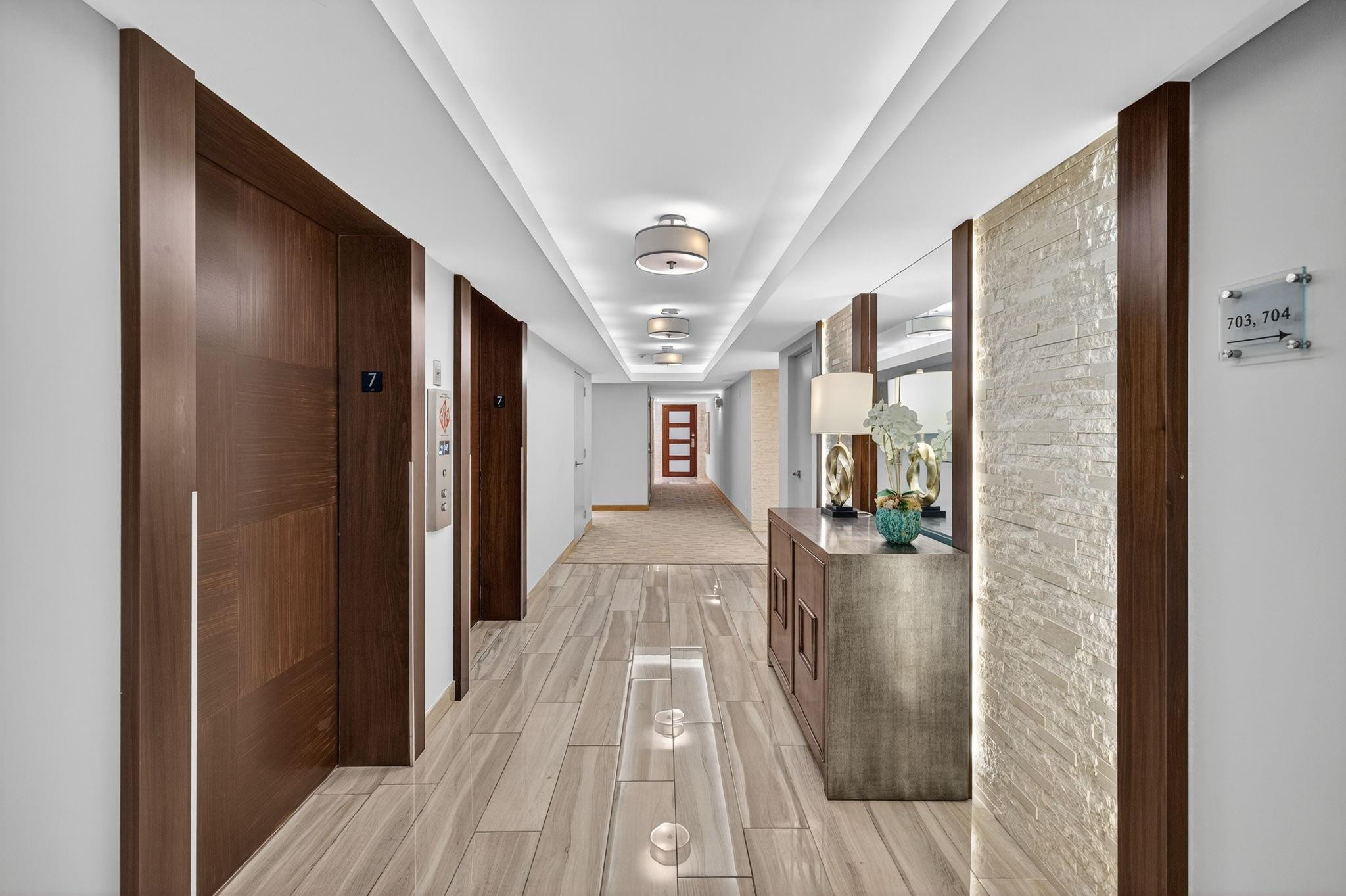 Americas on the Park - Residential