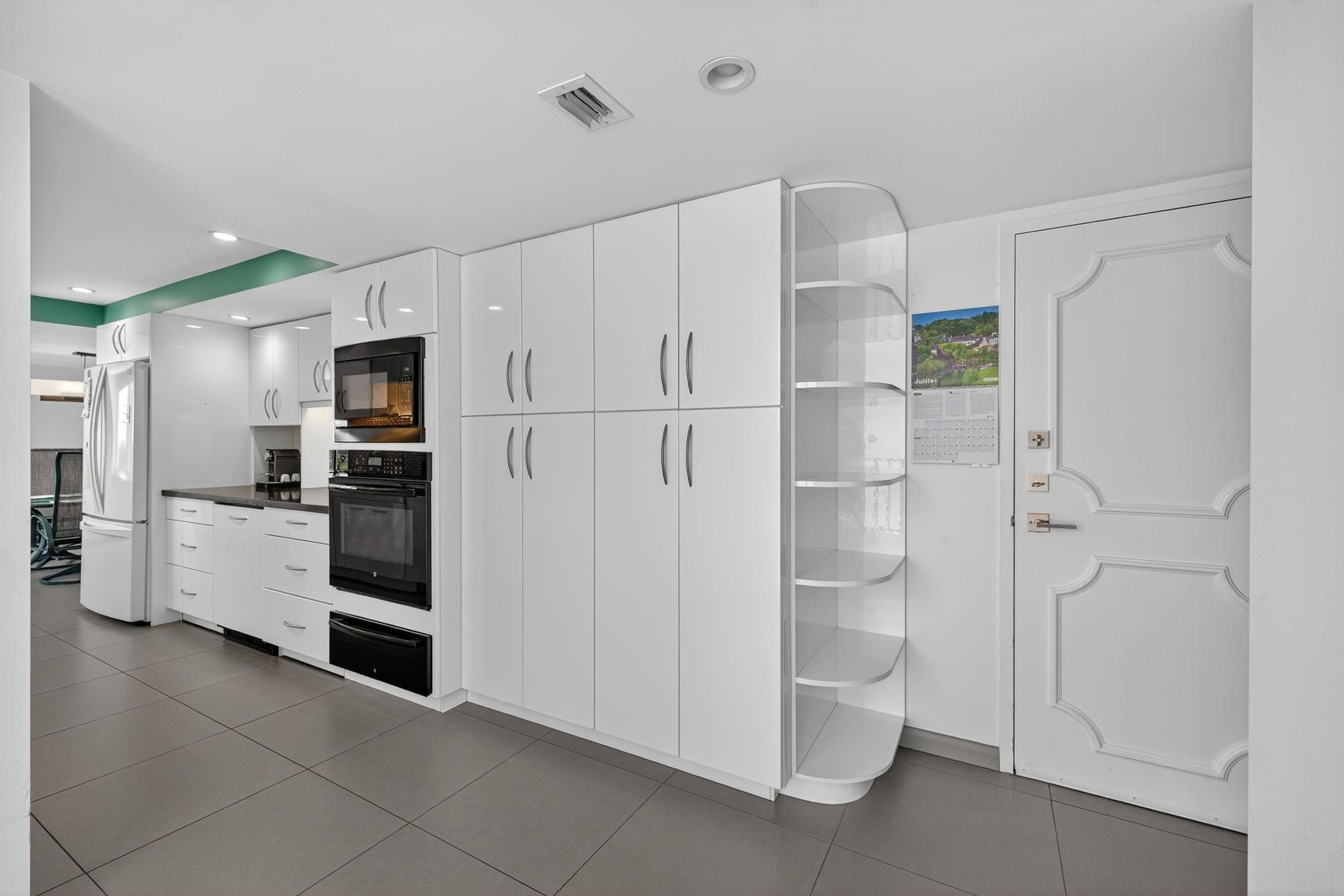 Americas on the Park - Residential