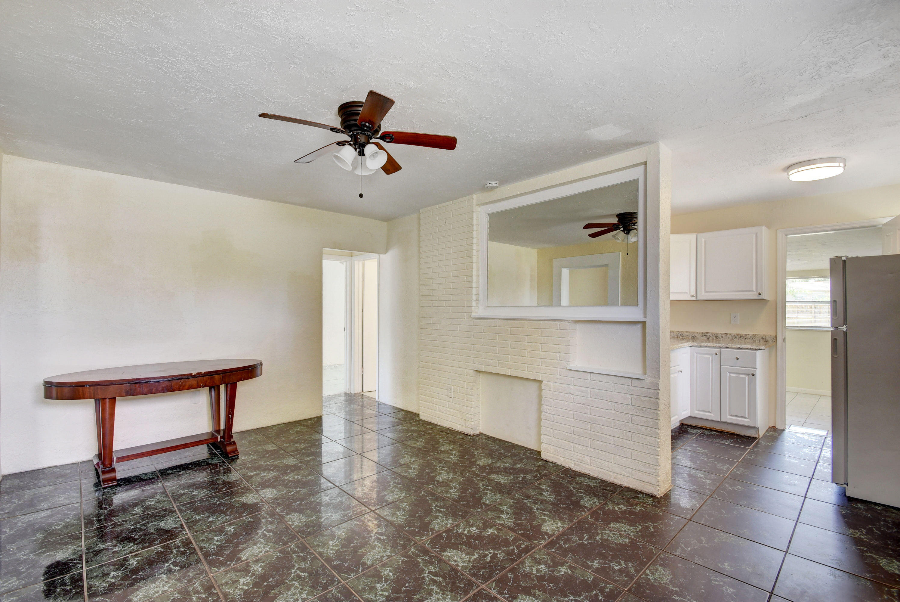 LAKE WORTH TOWN OF - Residential