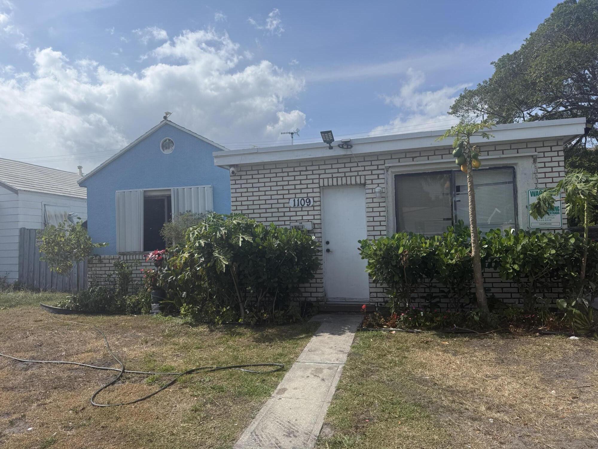 LAKE WORTH TOWN OF - Residential