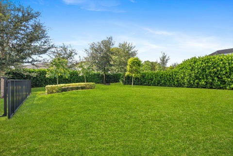 Tiny photo for 4617 Pinehurst Trail E, Oakland Park, FL 33309 (MLS # B26082789)