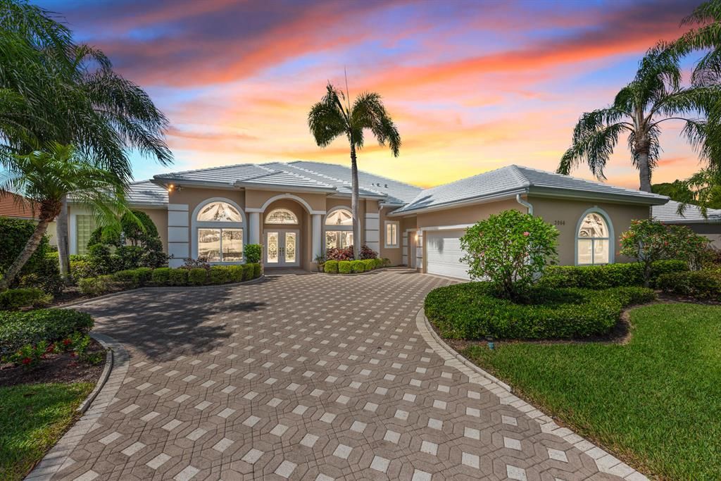 Photo of 2066 SW Bradford Place, Palm City, FL 34990 (MLS # R10880055)