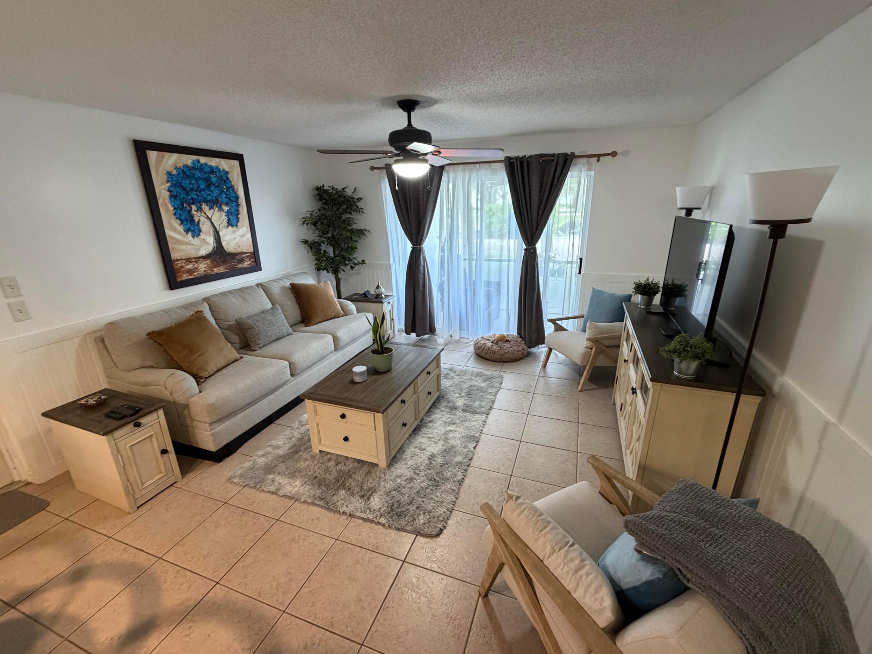 2506 SE Anchorage Cove A-1