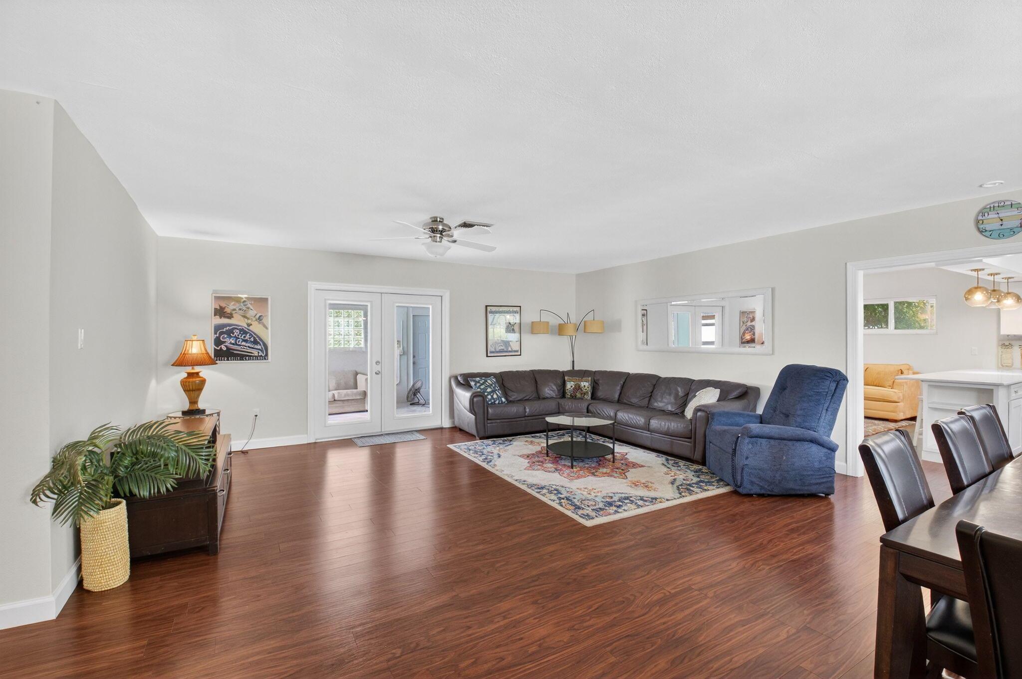 200 NW 2nd Street