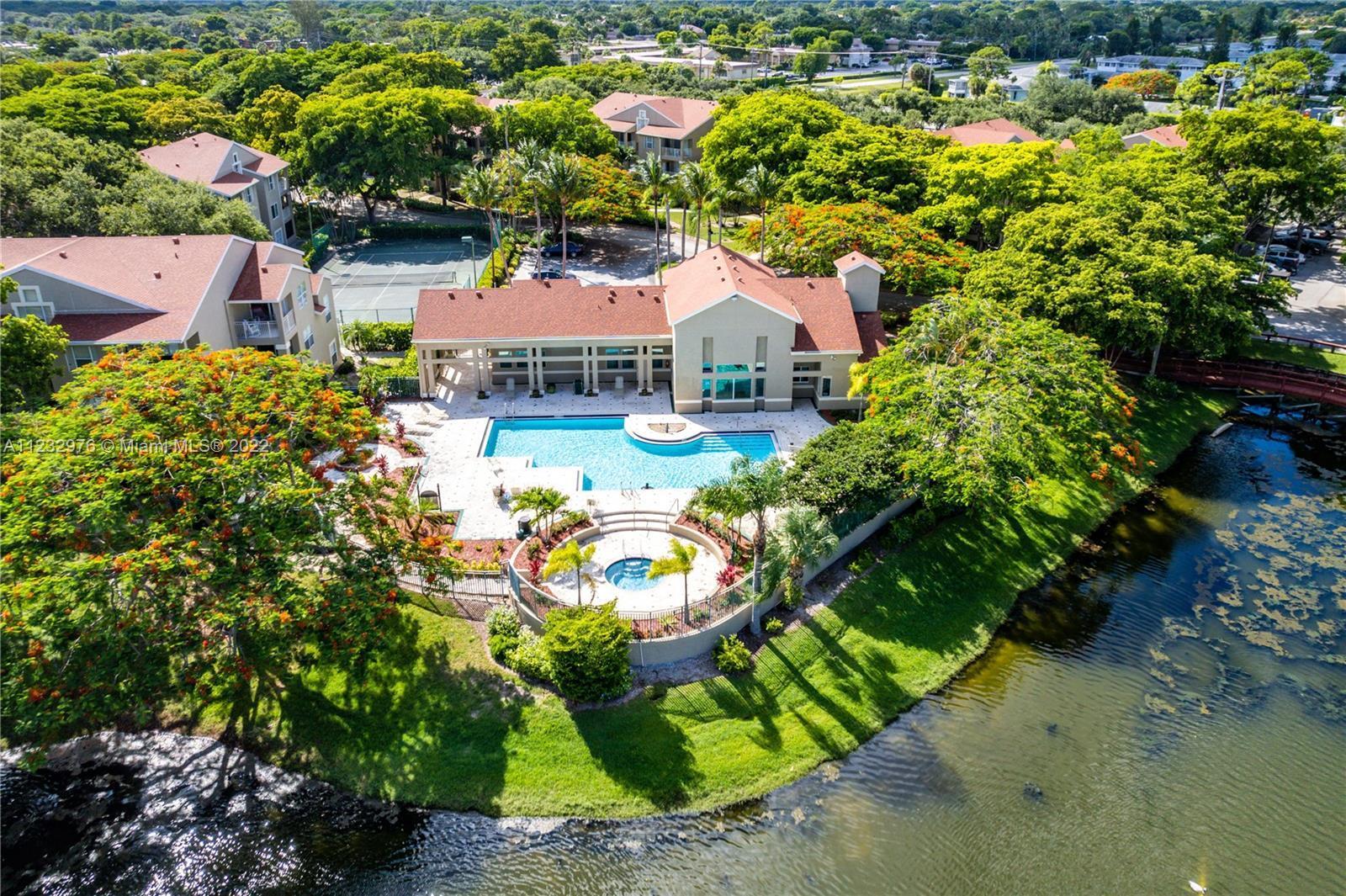 VERANO AT DELRAY CONDO - Residential Lease