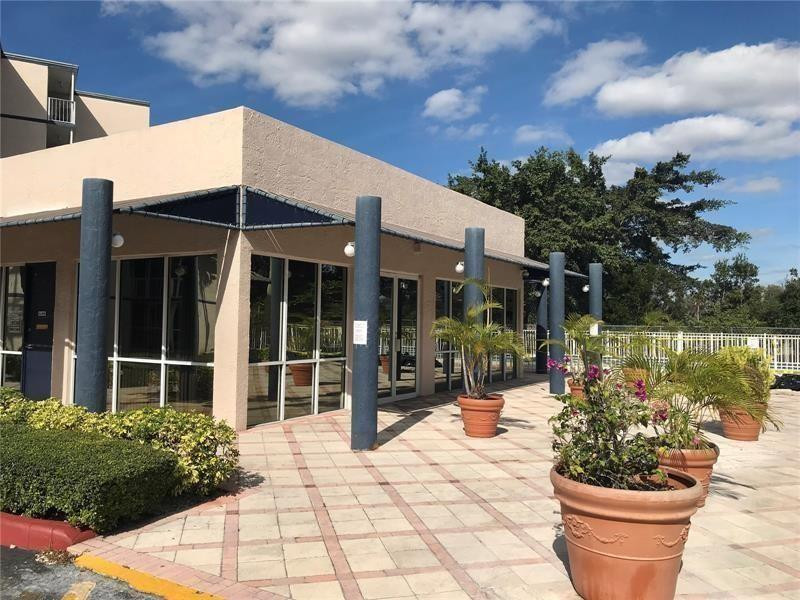 Las Brisas at country - Residential