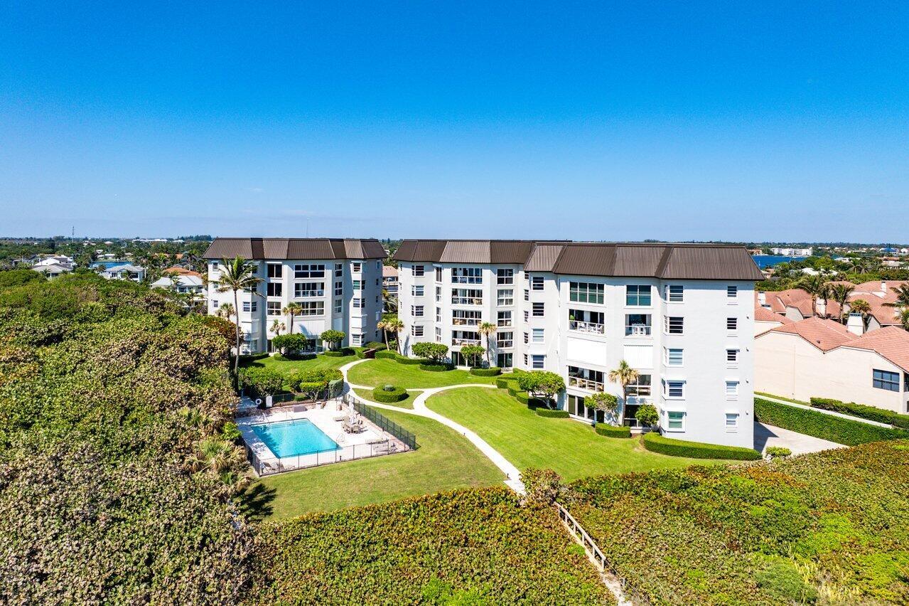 TAMARIND CONDO - Residential