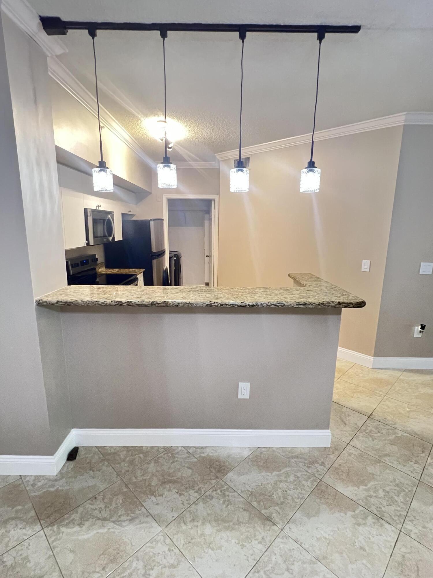 ST ANDREWS AT POLO CLUB CONDO - Residential Lease