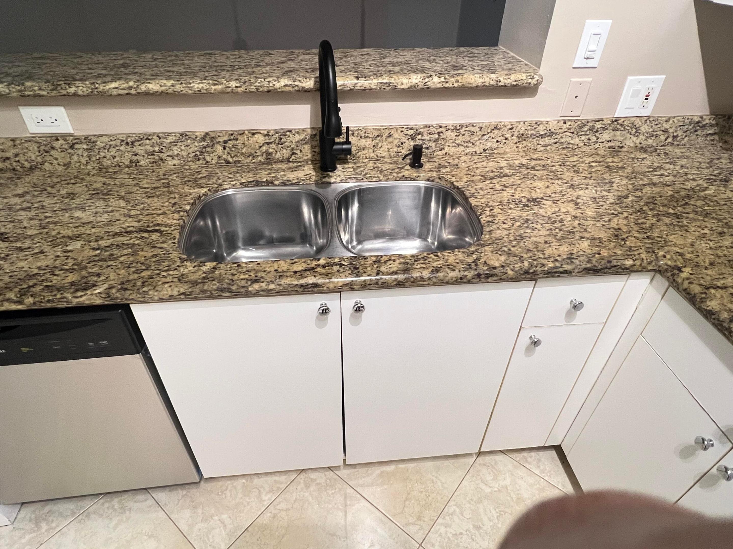 ST ANDREWS AT POLO CLUB CONDO - Residential Lease