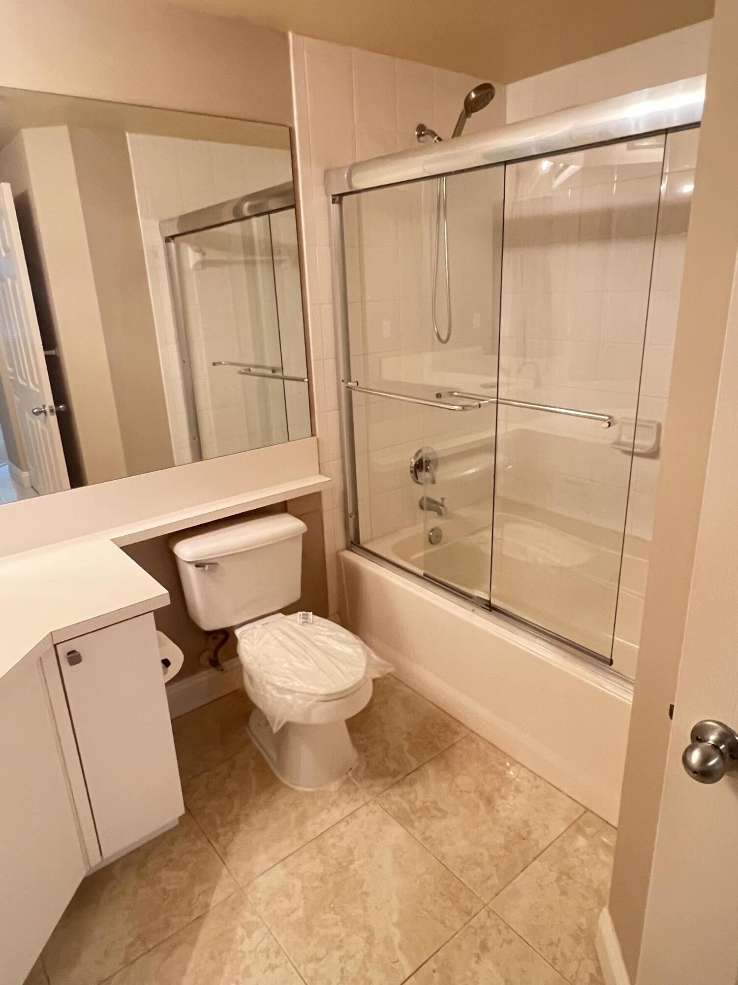 ST ANDREWS AT POLO CLUB CONDO - Residential Lease