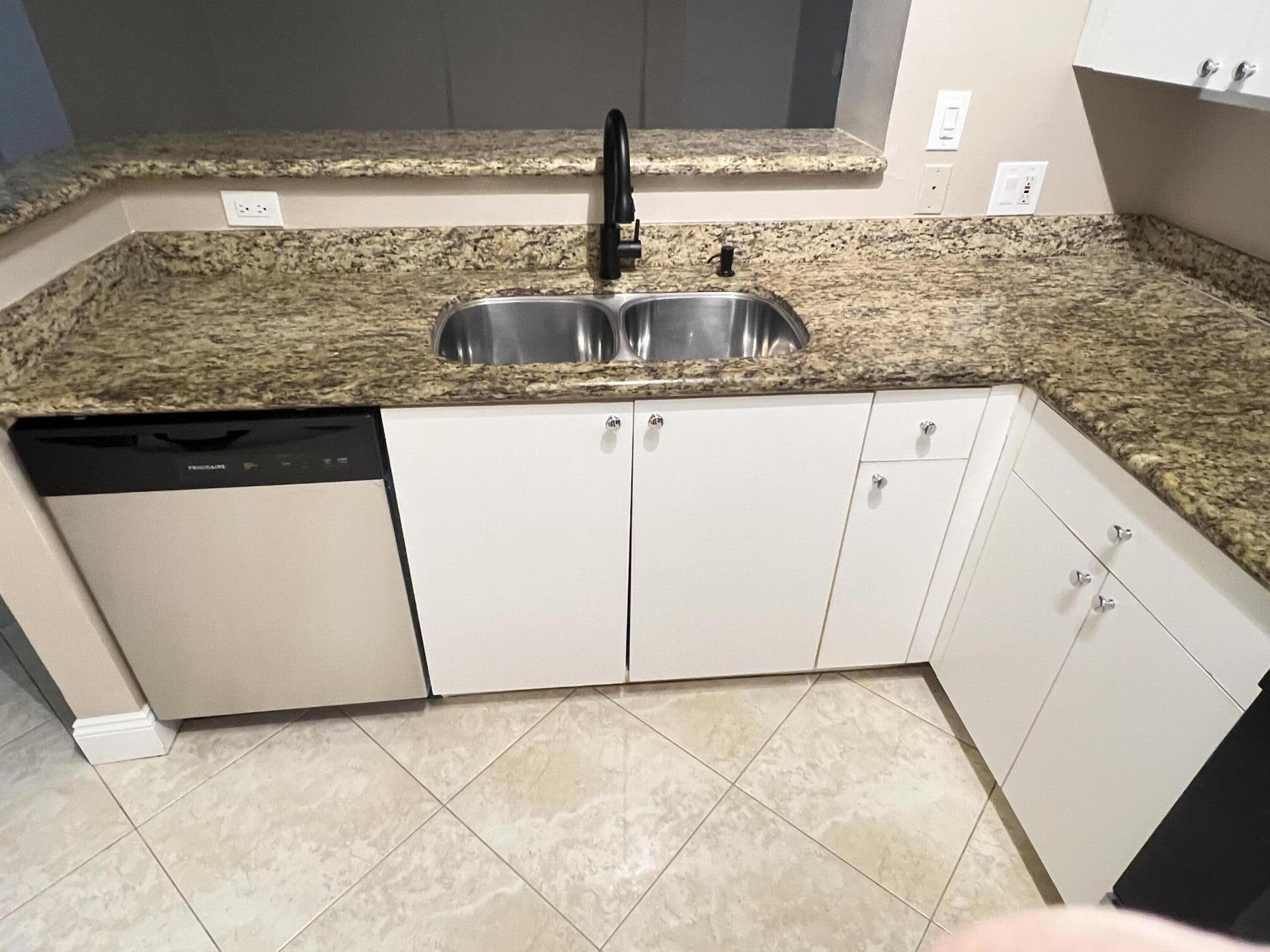 ST ANDREWS AT POLO CLUB CONDO - Residential Lease