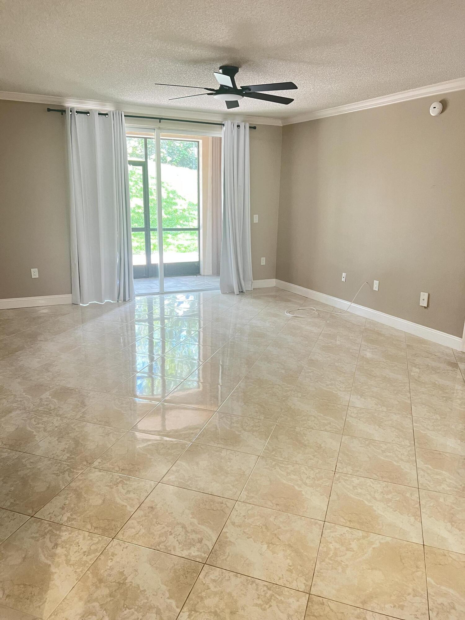 ST ANDREWS AT POLO CLUB CONDO - Residential Lease