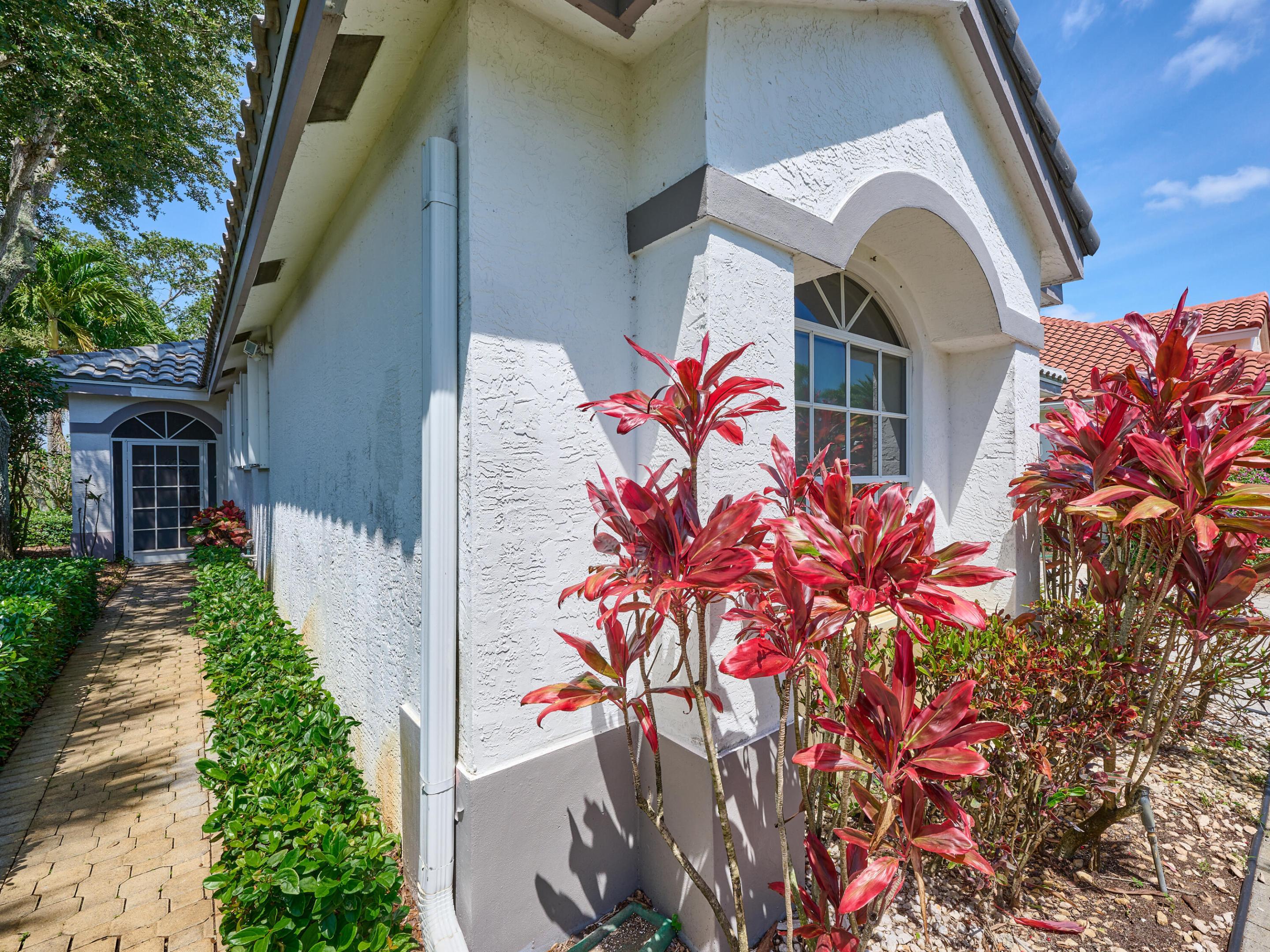 ENCLAVE AT THE FOUNTAINS 1 - Residential