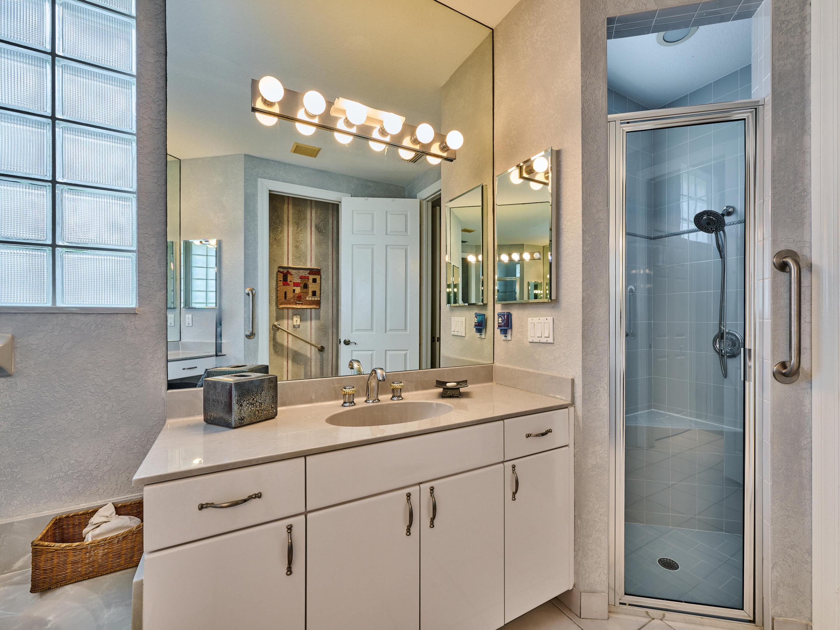 ENCLAVE AT THE FOUNTAINS 1 - Residential