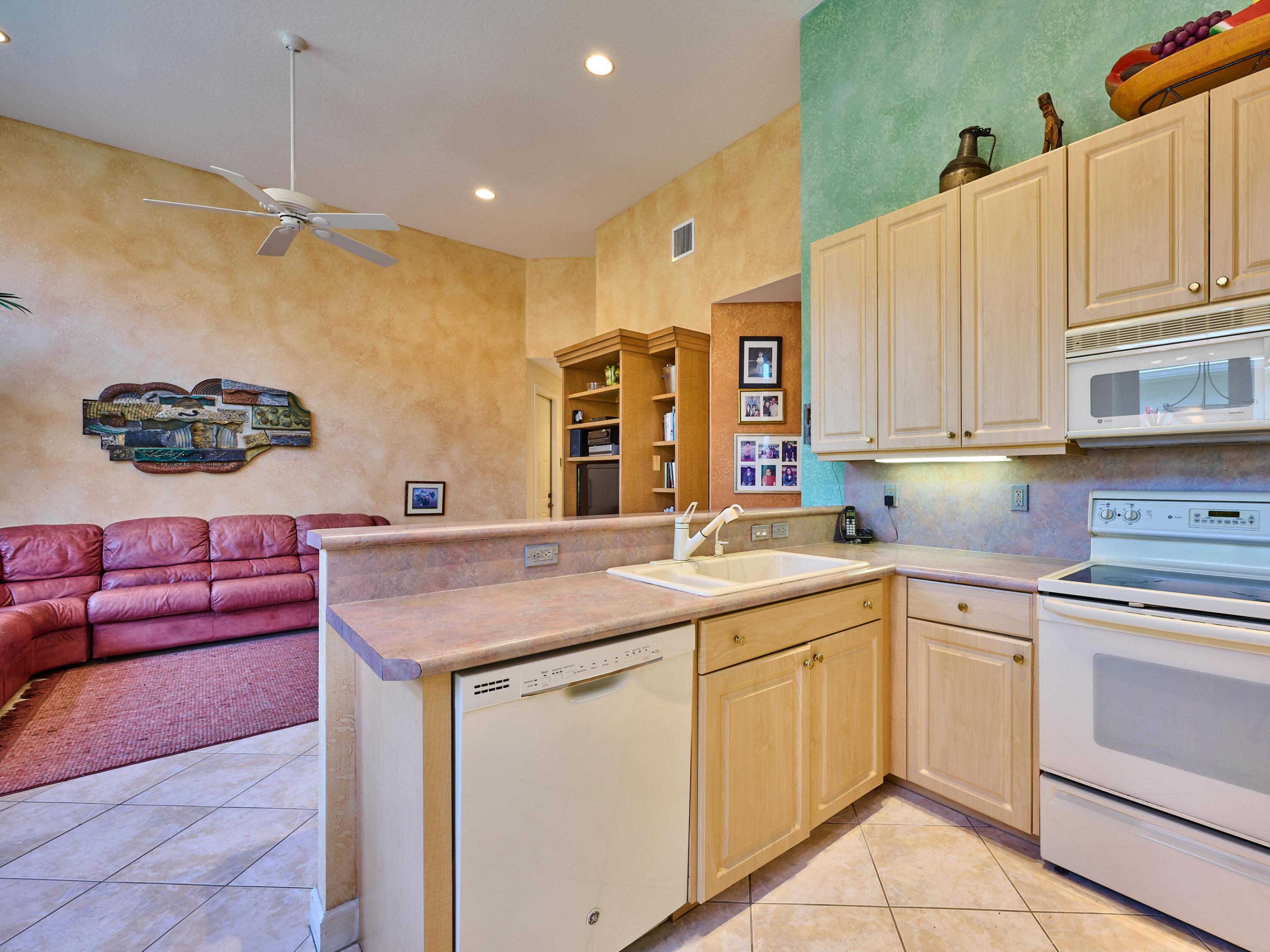 ENCLAVE AT THE FOUNTAINS 1 - Residential