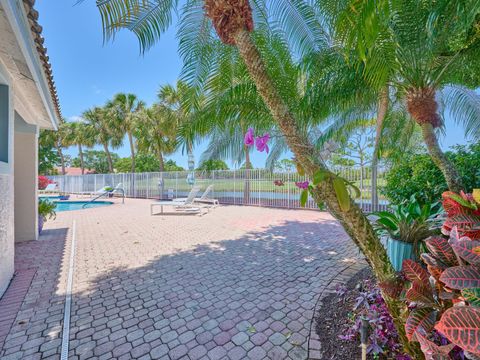 Tiny photo for 5455 S Fountains Dr Drive S, Lake Worth, FL 33467 (MLS # B26019709)