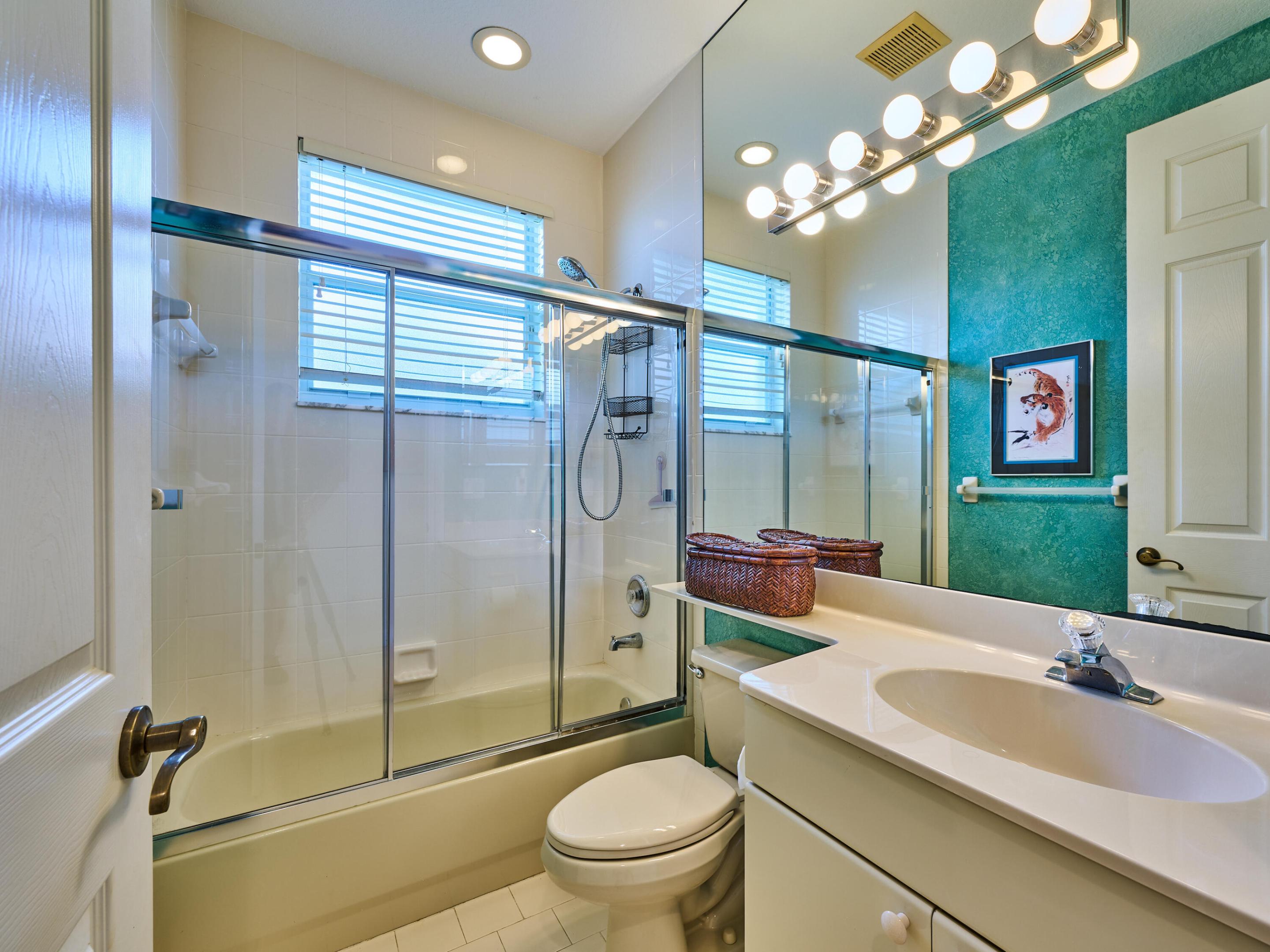 ENCLAVE AT THE FOUNTAINS 1 - Residential