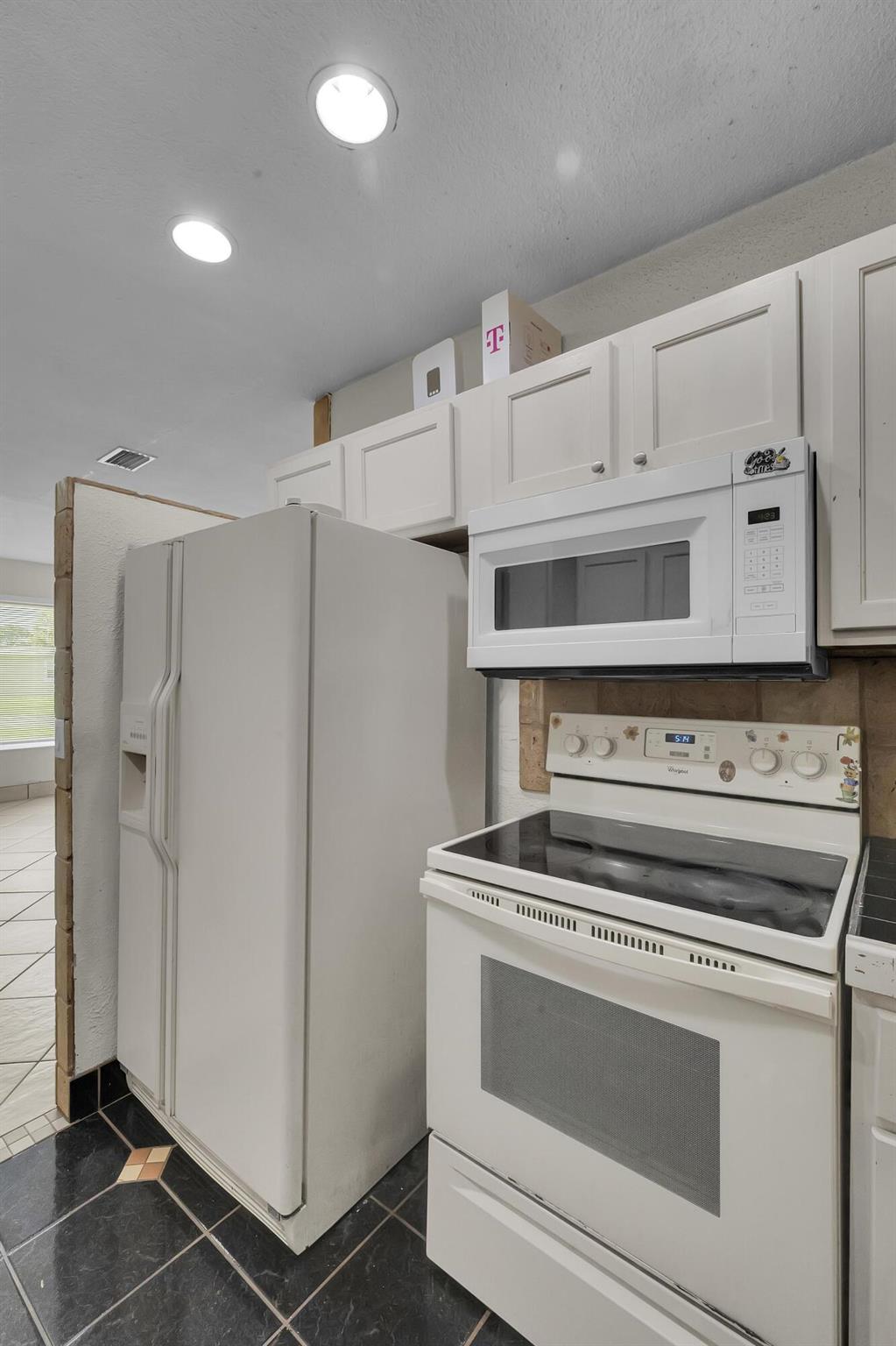 RIVER PARK UNIT 5 - Residential