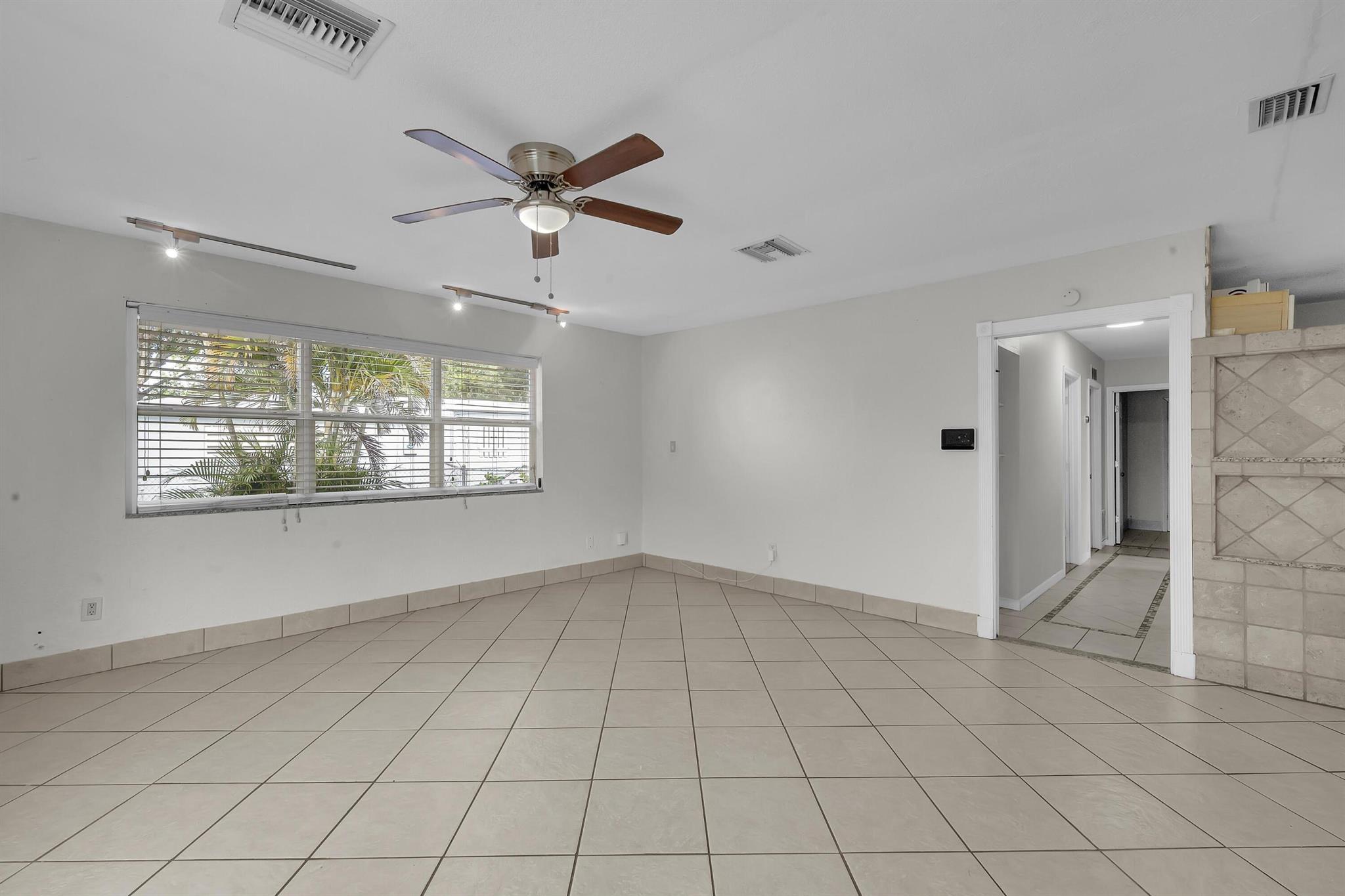 RIVER PARK UNIT 5 - Residential