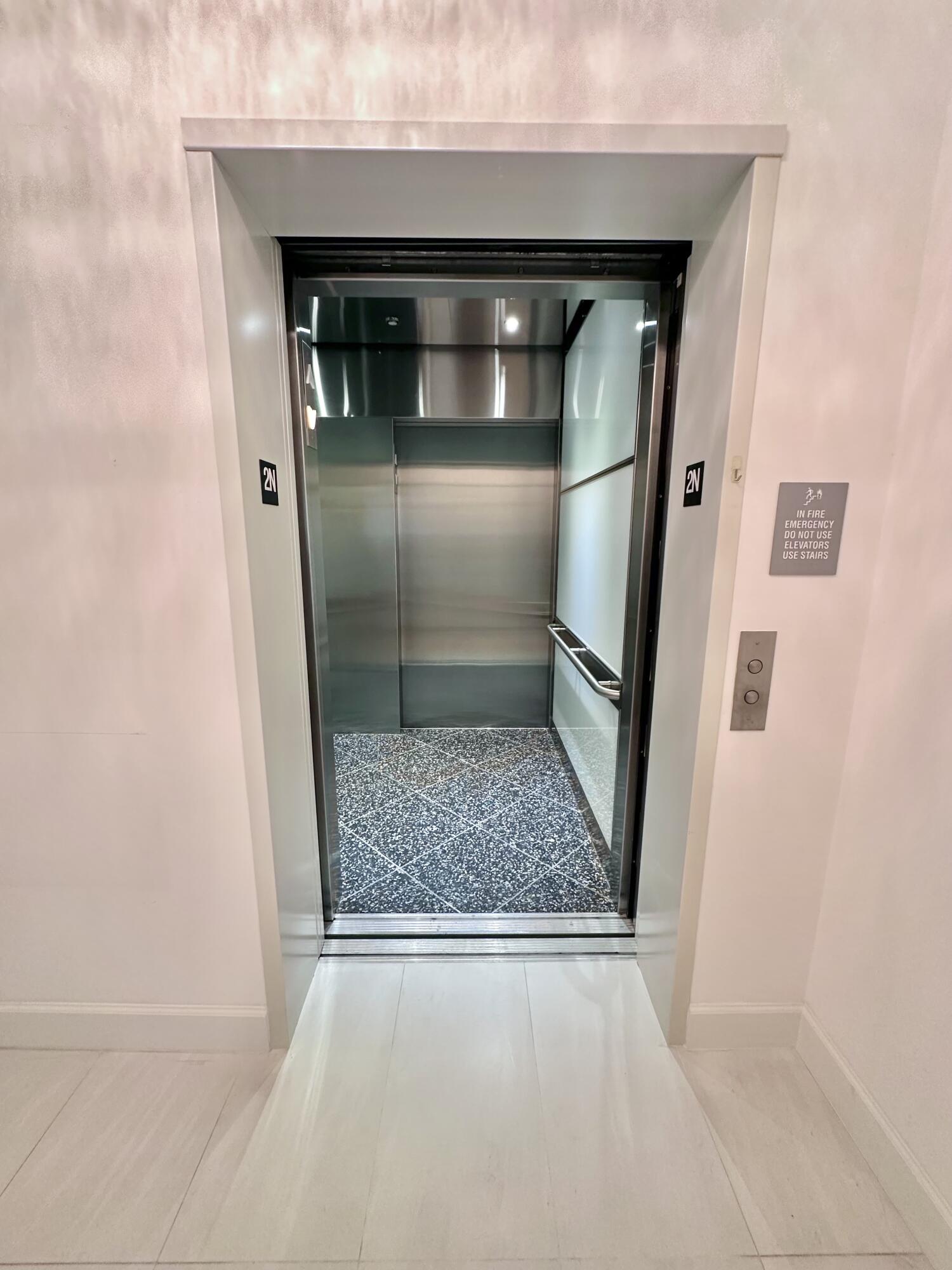 6000 N Ocean Drive 2n