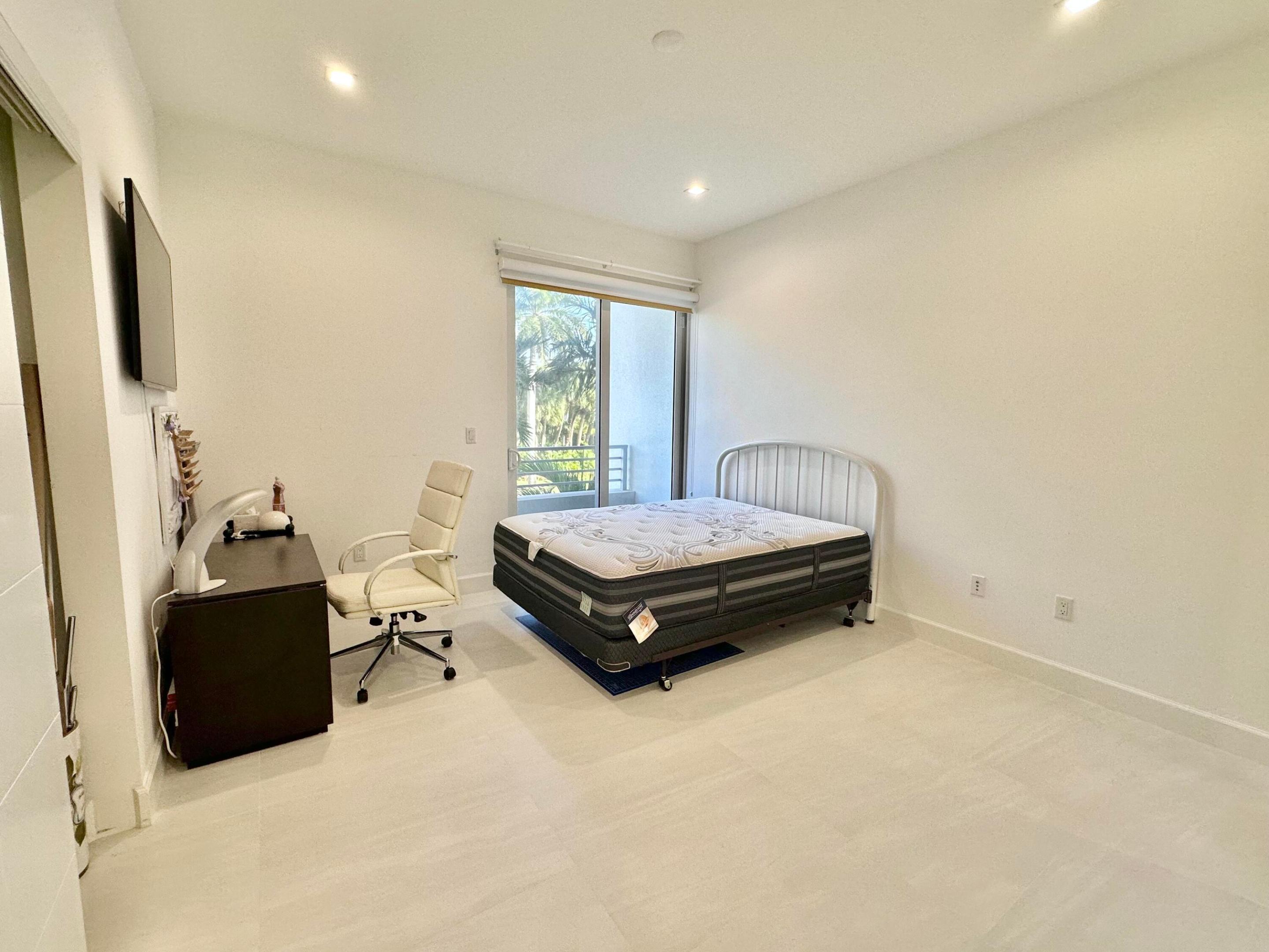 SEASIDE VILLAGE WEST CONDO - Residential