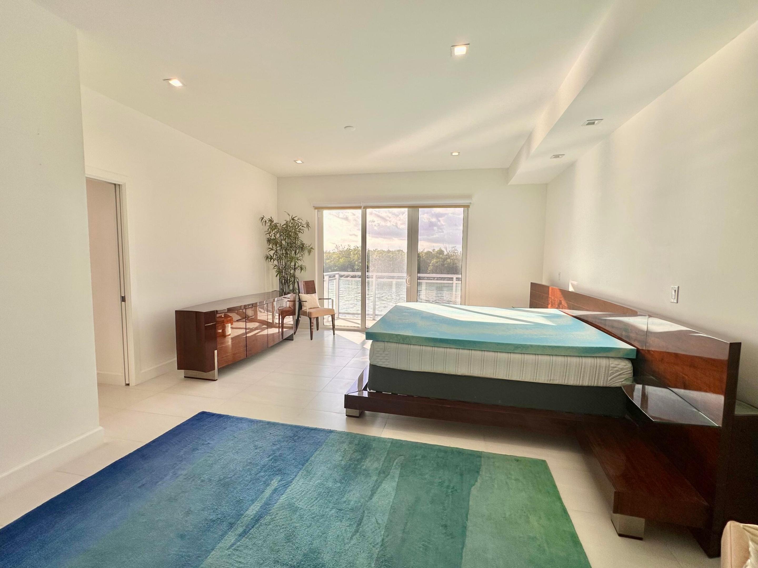 SEASIDE VILLAGE WEST CONDO - Residential